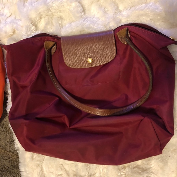burgundy longchamp bag